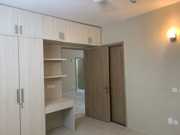 Room in 2 BHK Apartment at M3M Skywalk, Sector 74 – for Rent