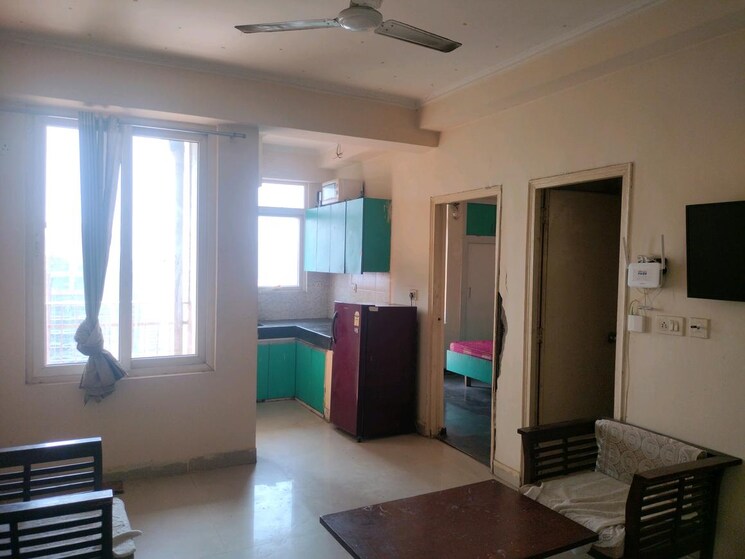 Living Room, sector 44 2 Bedroom 110 Sq.Mt. Builder Floor In Sector 44 Noida 8667276