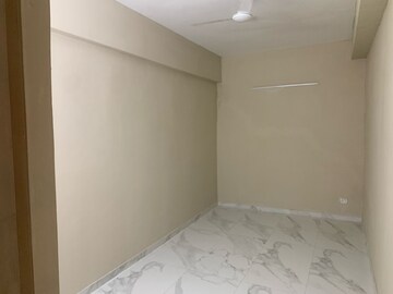 Room in 2 BHK Apartment at M3M Skywalk, Sector 74 – for Rent