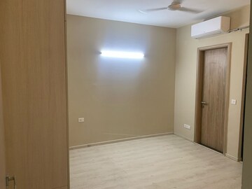 Room in 2 BHK Apartment at M3M Skywalk, Sector 74 – for Rent
