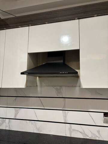 Kitchen in 1 BHK Builder Floor at New Colony – for Rent