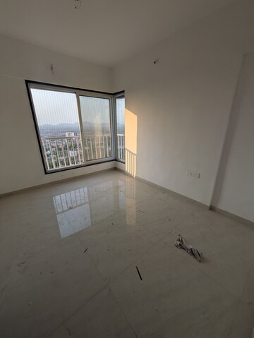 Room in 2 BHK Apartment at Triveni Crown, Kalyan West – for Rent