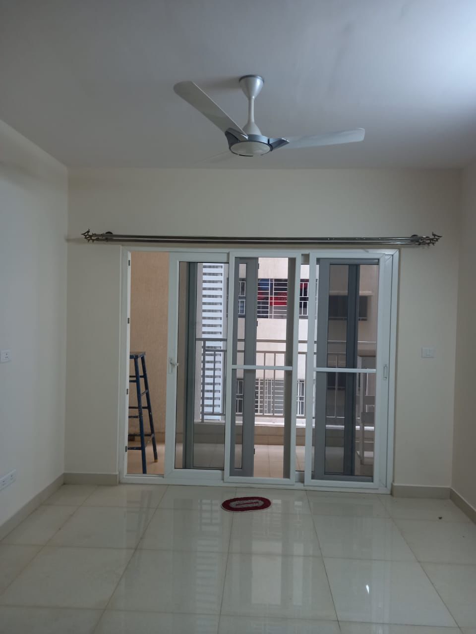 2.5 BHK + Pooja Room 1350 Sq.Ft. Apartment in Shriram Luxor