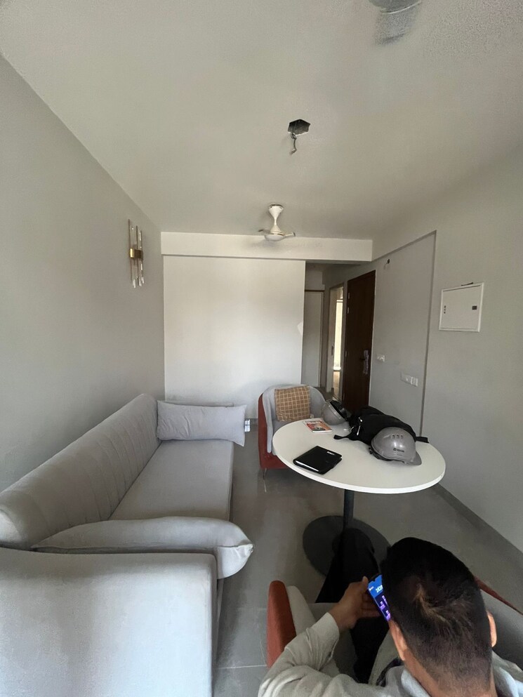 Living Room, signature-signum-81 3 Bedroom 1361 Sq.Ft. Apartment In Sector 81 Gurgaon 8667455