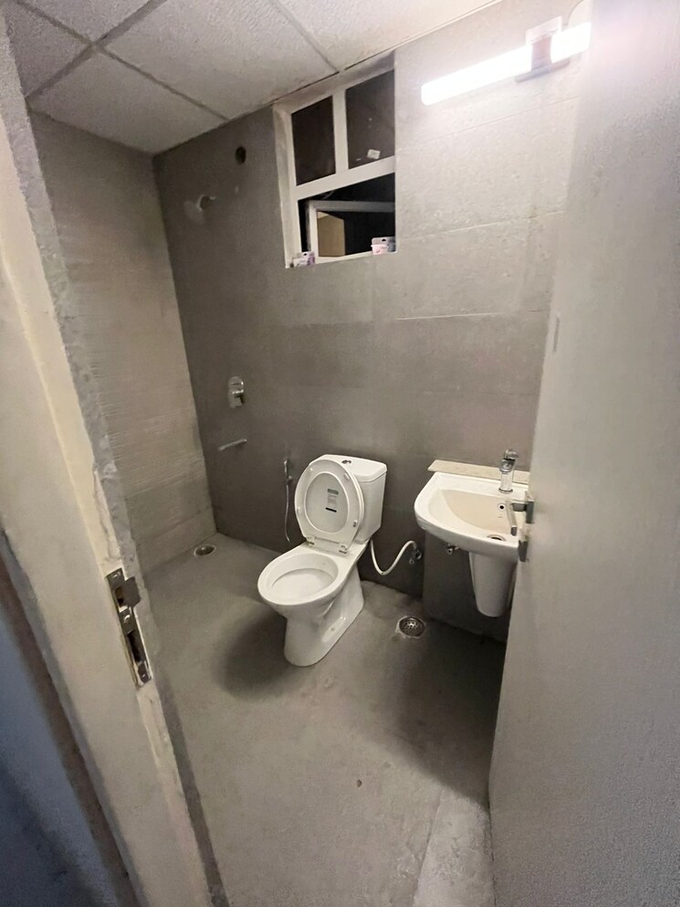 Bathroom, signature-signum-81 3 Bedroom 1361 Sq.Ft. Apartment In Sector 81 Gurgaon 8667455