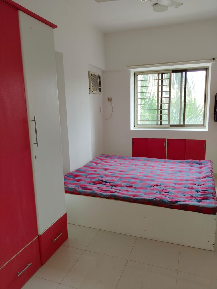 Bedroom, kalpataru-towers 2.5 Bedroom 1250 Sq.Ft. Apartment In Kandivali East Mumbai 8667572