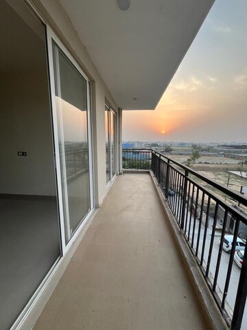 3 BHK Apartment For Rent in ROF Aalayas Phase 2, Sector 102
