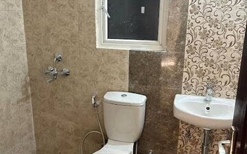 2 BHK Builder Floor For Rent in Sector 59