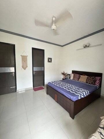 Bedroom in 3 BHK Builder Floor at Enkay Towers, Sector 19 – for Rent