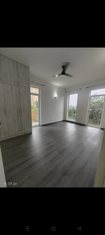 Room in 2 BHK Apartment at Ireo The Corridors, Sector 67a – for Rent
