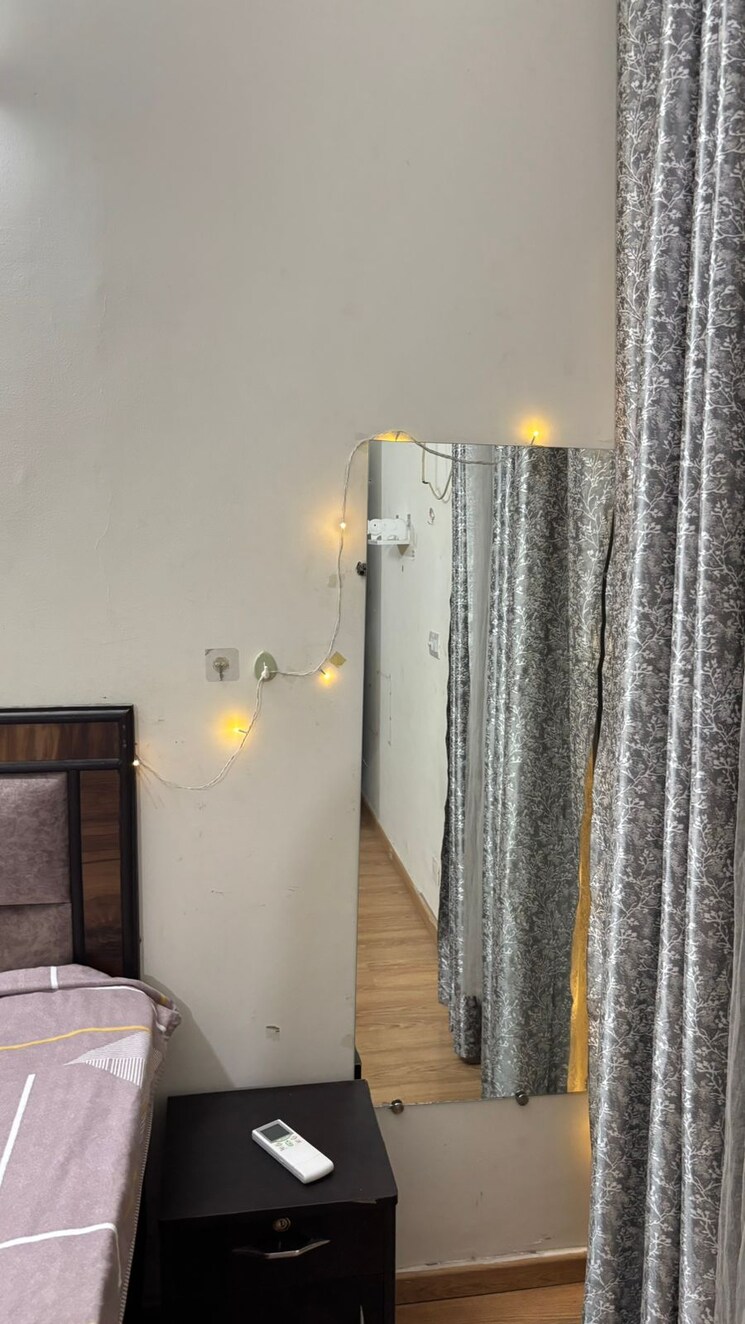 undefined, aims-golf-city 2 Bedroom 950 Sq.Ft. Apartment In Sector 75 Noida 8667799