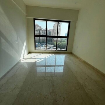 Room in 2 BHK Apartment at Rajesh Raj Infinia, Malad West – for Rent