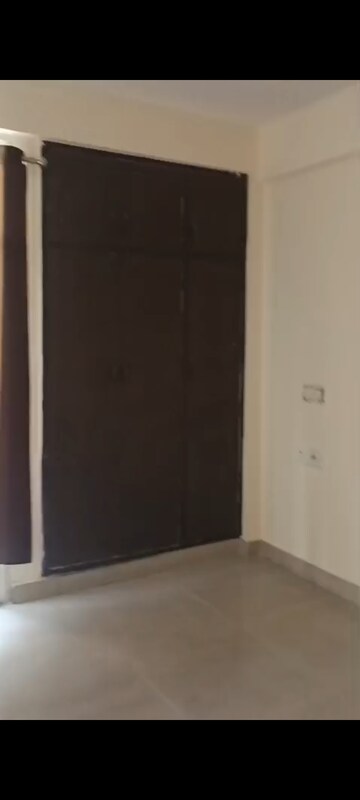 Room in 2 BHK Apartment at KDP Grand Savanna, Raj Nagar Extension – for Rent