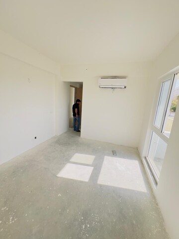 2 BHK Apartment For Sale in Alphacorp Gurgaon One 84, Sector 84