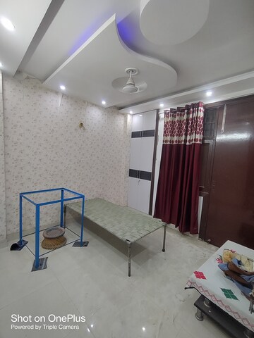 Bedroom in 2 BHK Builder Floor at Dwarka Mor – for Rent