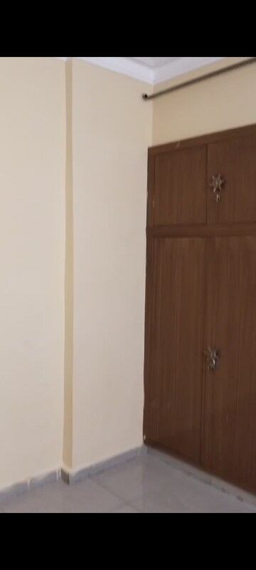 2.5 BHK Apartment For Rent in Shri Ram Heights, Raj Nagar Extension