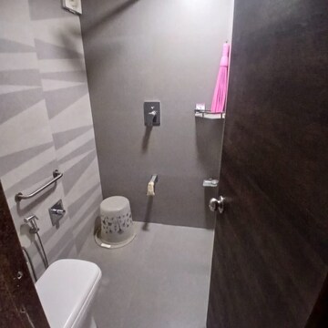 Furnished Amenities in 3 BHK Apartment at Shree Sadan Vasna, Vasna – for Rent