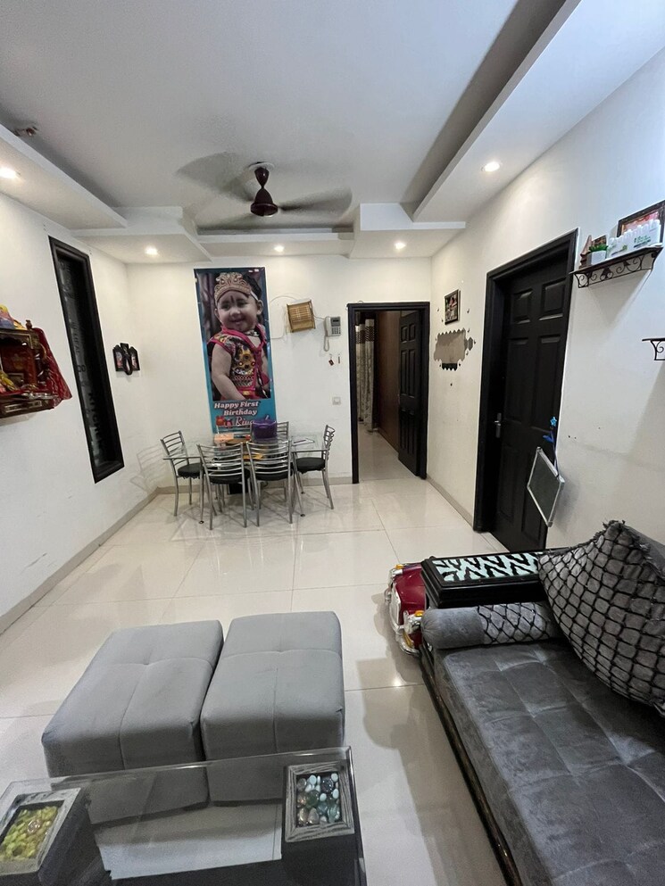 Living Room, golden-sand-apartments 2 Bedroom 1250 Sq.Ft. Apartment In Dhakoli Zirakpur 8668133