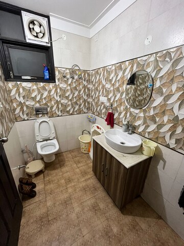 Team Area in 2 BHK Apartment at Golden Sand Apartments, Dhakoli – for Sale