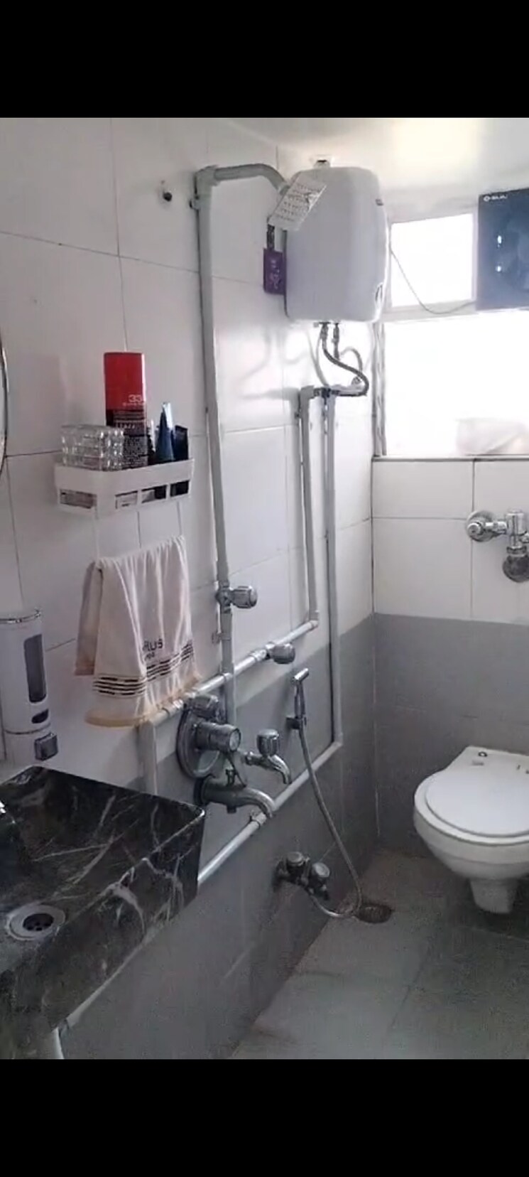 Bathroom, juhu-abhishek-chs-ltd 1 Bedroom 450 Sq.Ft. Apartment In Andheri West Mumbai 8668235