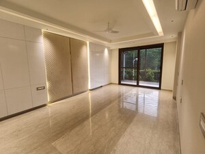 Building Lobby in 4 BHK Builder Floor at Sushant Lok I – for Sale