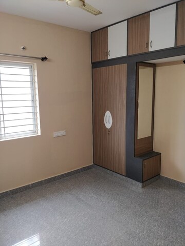 Room in 1 BHK Villa at The Lake View Address, Electronic City Phase I – for Rent