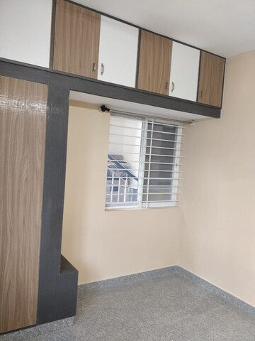 Room in 1 BHK Villa at The Lake View Address, Electronic City Phase I – for Rent
