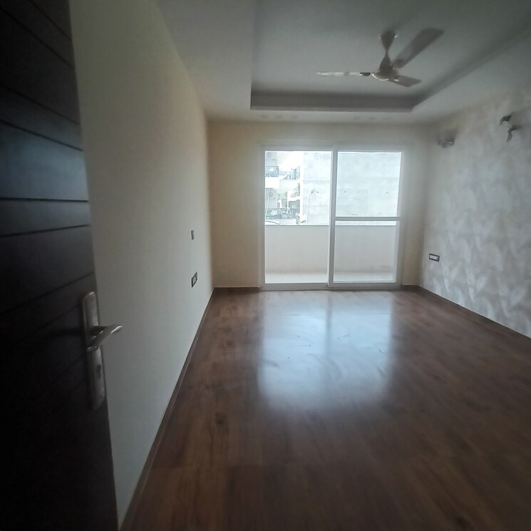 Room, aradhya-homes 4 Bedroom 2200 Sq.Ft. Apartment In Sector 67a Gurgaon 8668538