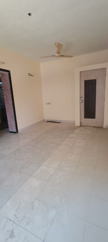 Room in 1 BHK Apartment at Deep CHS Khopat, Khopat – for Rent
