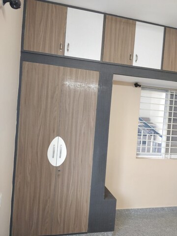 Furnished Amenities in 2 BHK Villa at The Lake View Address, Electronic City Phase I – for Rent