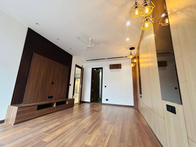 undefined, ardee-city 4 Bedroom 260 Sq.Yd. Builder Floor In Sector 52 Gurgaon 8668697