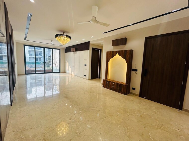Room, ardee-city 4 Bedroom 260 Sq.Yd. Builder Floor In Sector 52 Gurgaon 8668697