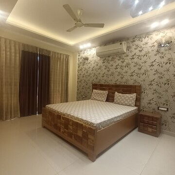 Staircase in 4 BHK Apartment at Aradhya Homes, Sector 67a – for Rent