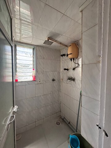 Bathroom in 1 BHK Apartment at Seven Bunglow – for Rent