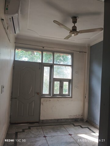Room in 2 BHK Builder Floor at Rohini Sector 25 – for Sale