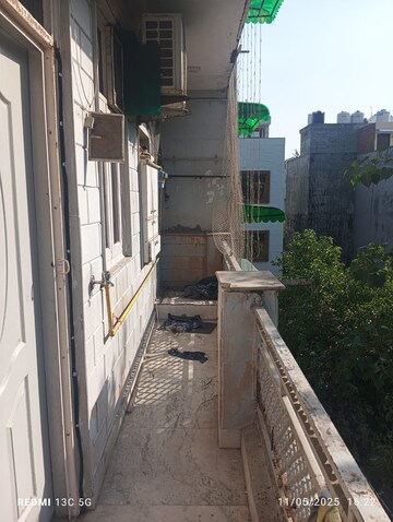 Balcony in 2 BHK Builder Floor at Rohini Sector 25 – for Sale