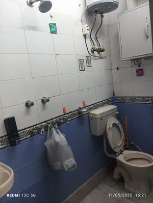 Master Bedroom in 2 BHK Builder Floor at Rohini Sector 25 – for Sale