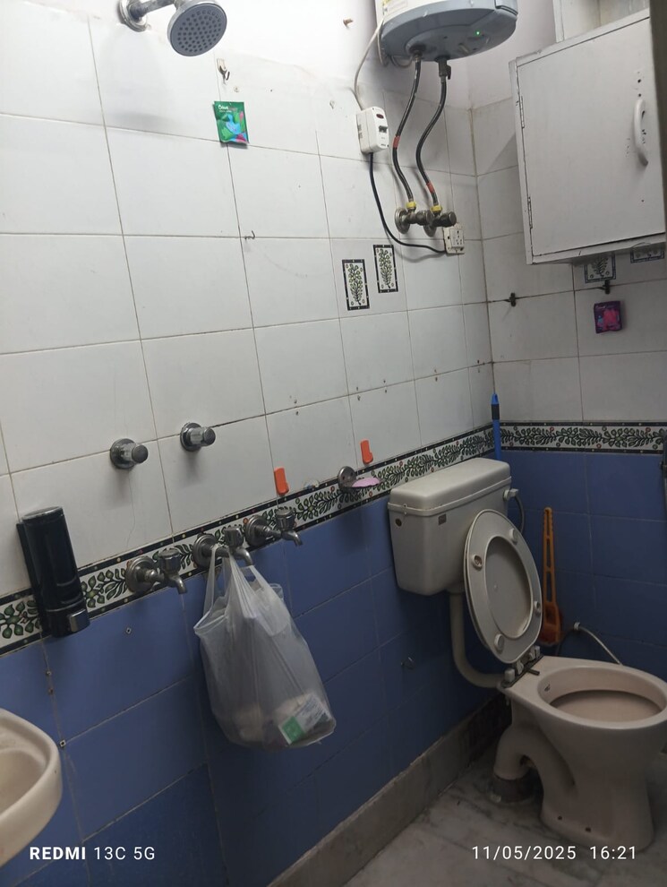 Master Bedroom, rohini sector 25 2 Bedroom 600 Sq.Ft. Builder Floor In Rohini Sector 25 Delhi 8668953