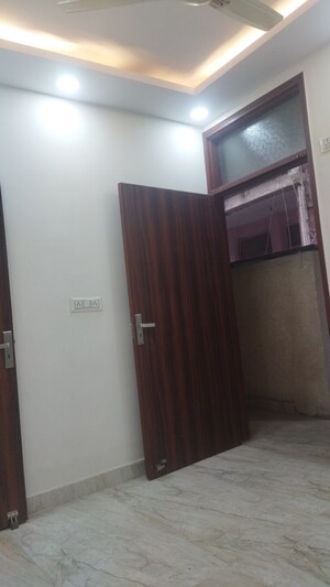Room in 2 BHK Builder Floor at Govindpuri – for Sale