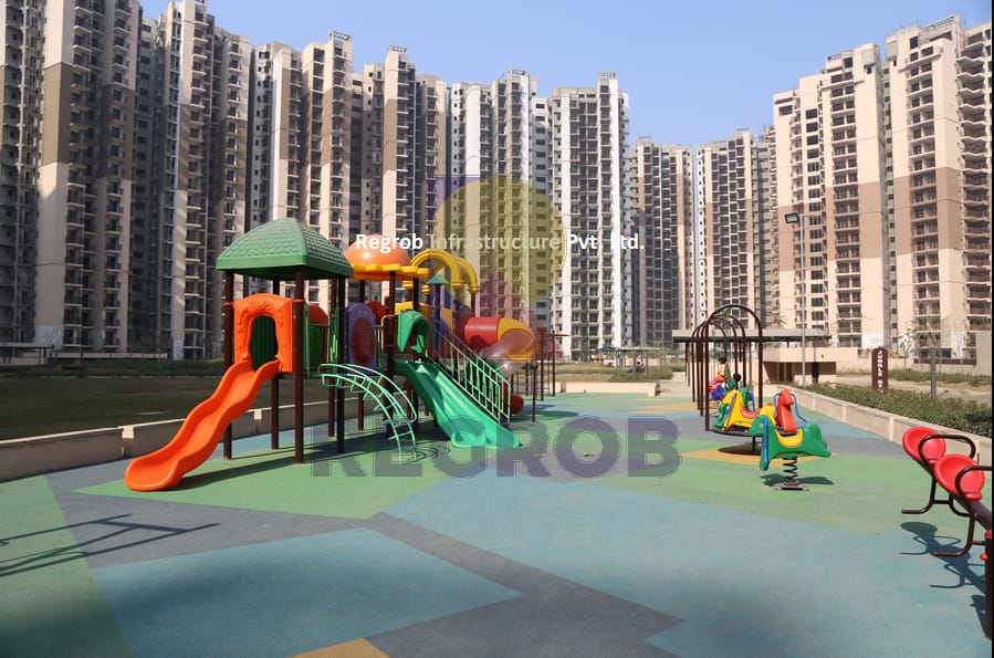 2 BHK Apartment For Sale in Logix Blossom County