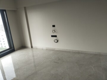 Room in 3 BHK Apartment at L&T Emerald Isle, Powai – for Sale