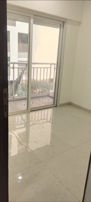 Room in 1 BHK Apartment at Salasar Courtyard, Mira Road East – for Sale