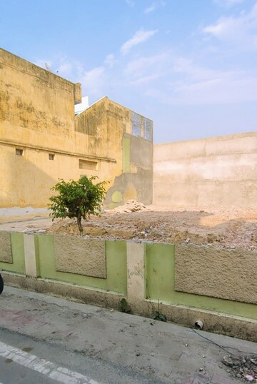  Plot For Sale in Panchsheel Colony