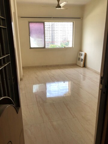 1 BHK Apartment For Rent in Riddhi Garden, Malad East