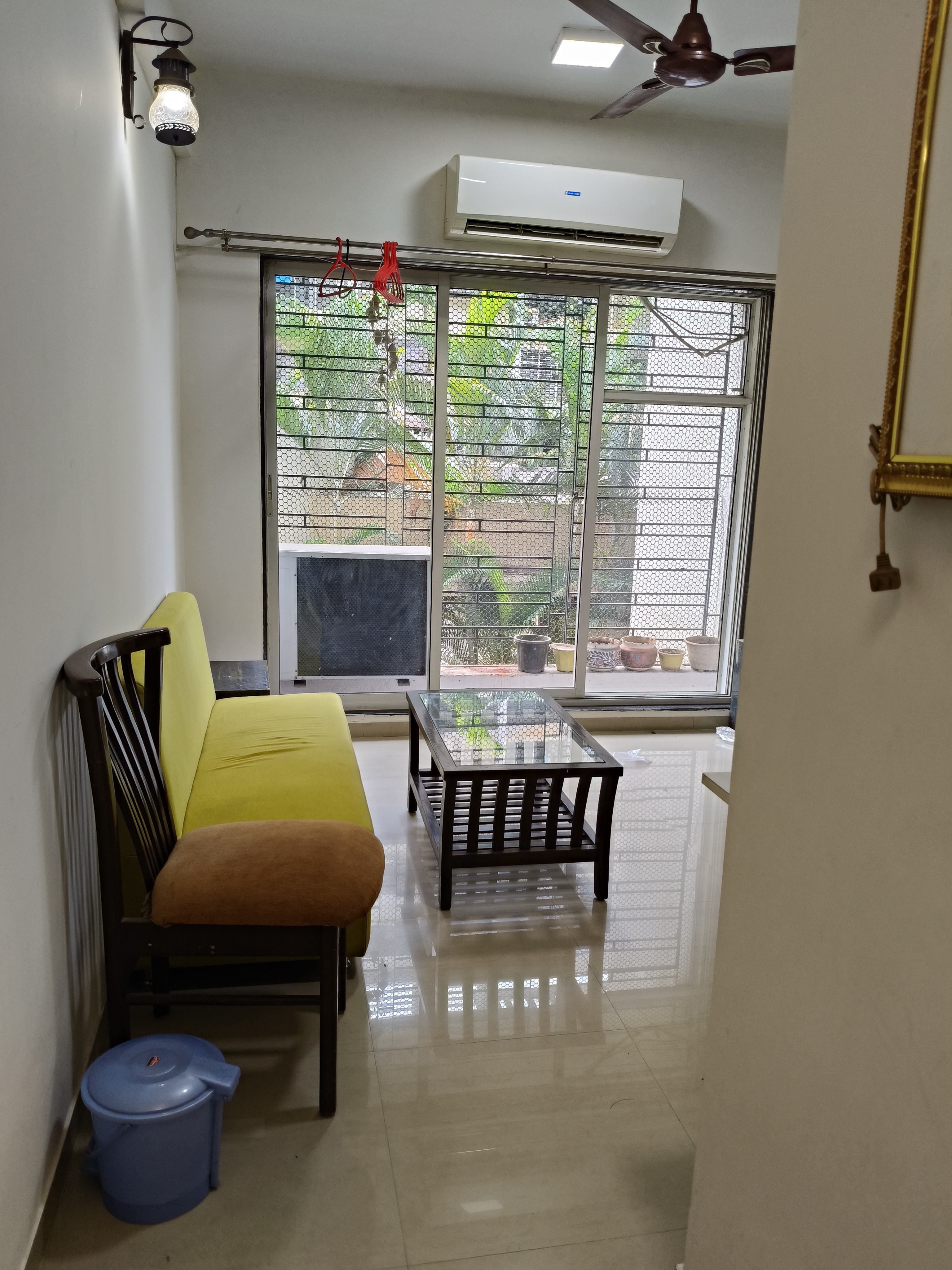 1 BHK 400 Sq.Ft. Apartment in Spring Grove Uno Society