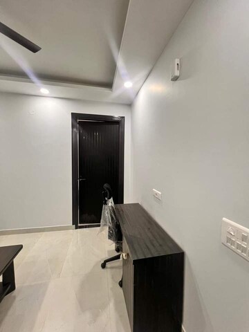 1 BHK Builder Floor For Rent in Sector 31