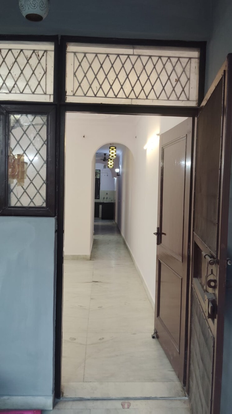 undefined, malviya nagar 2 Bedroom 900 Sq.Ft. Builder Floor In Malviya Nagar Delhi 8669087