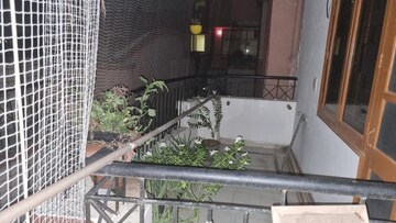 Balcony in 3 BHK Apartment at Aravali Homes, Sector 54 – for Rent