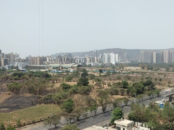 Master Bedroom in 2 BHK Apartment at Jalvayu Defence Enclave, Kharghar Sector 20 – for Rent