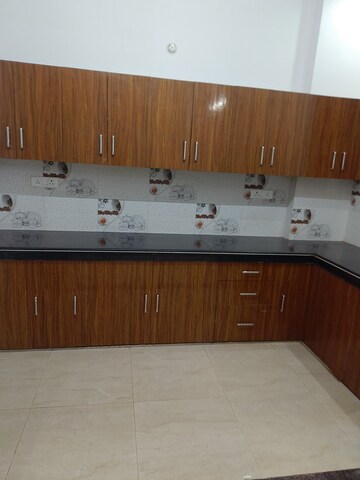 Kitchen in 2 BHK Independent House at Gomti Nagar – for Rent